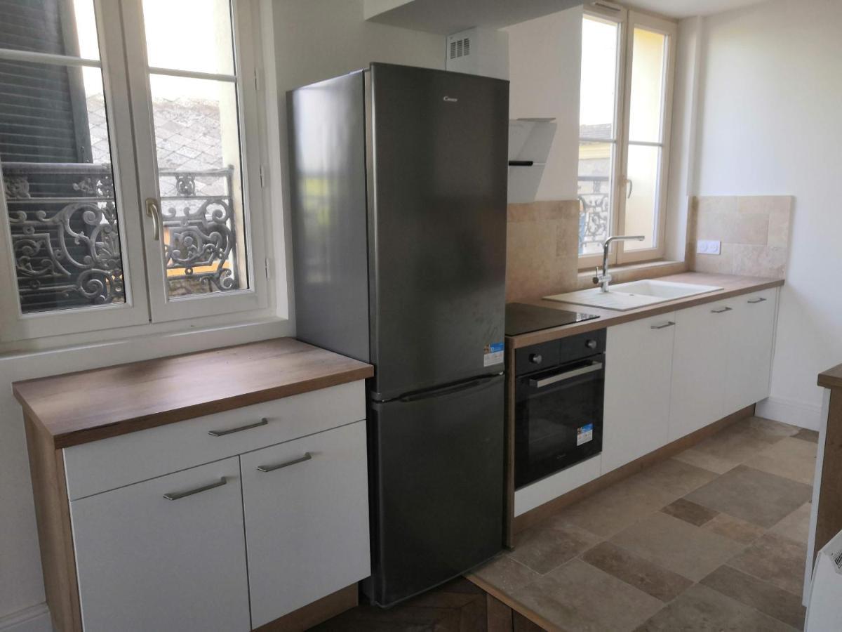 Appartement Grand 2P Terrasse Bord De Seine à Mantes-la-Jolie Extérieur photo